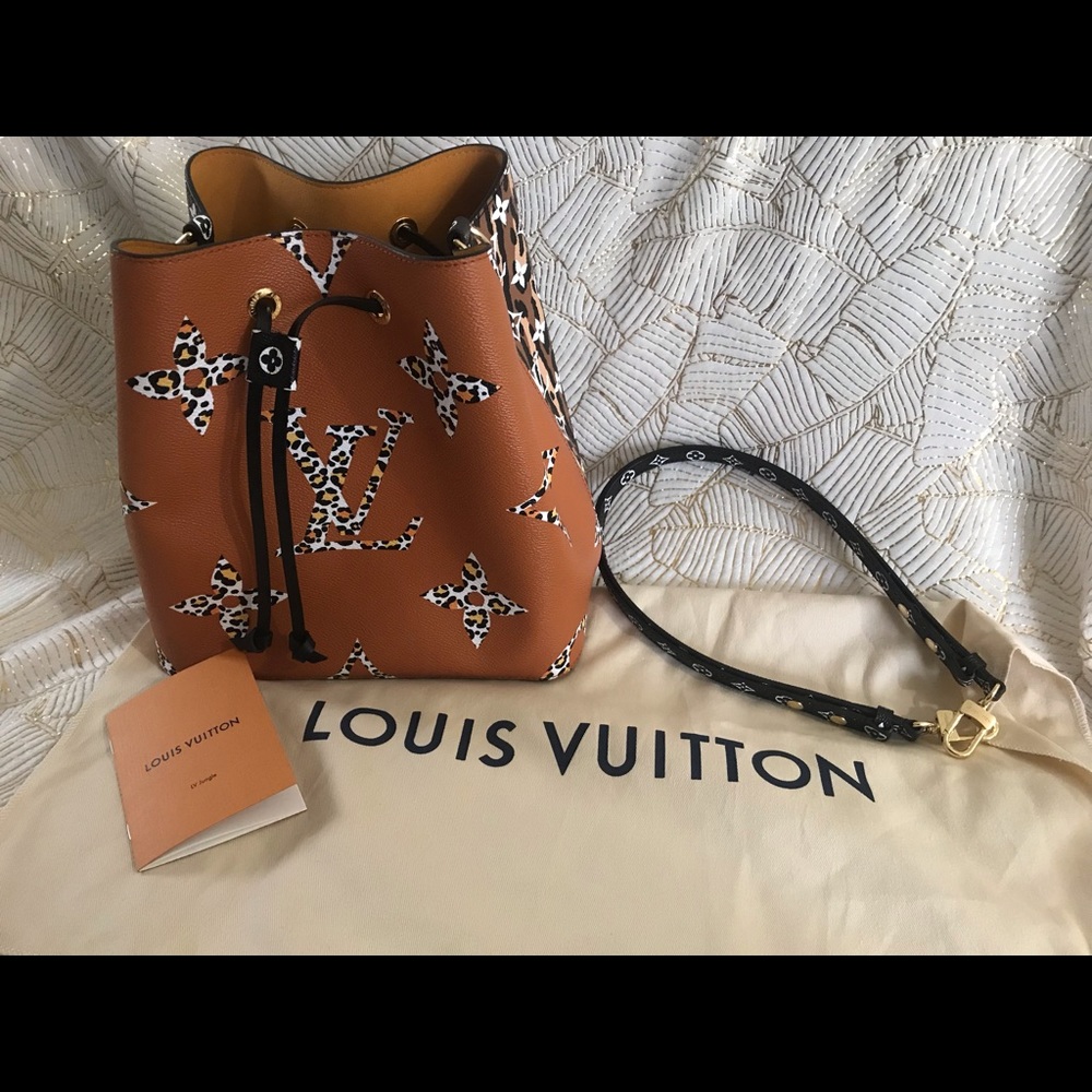 Louis Vuitton Neo Noe in Jungle pattern
